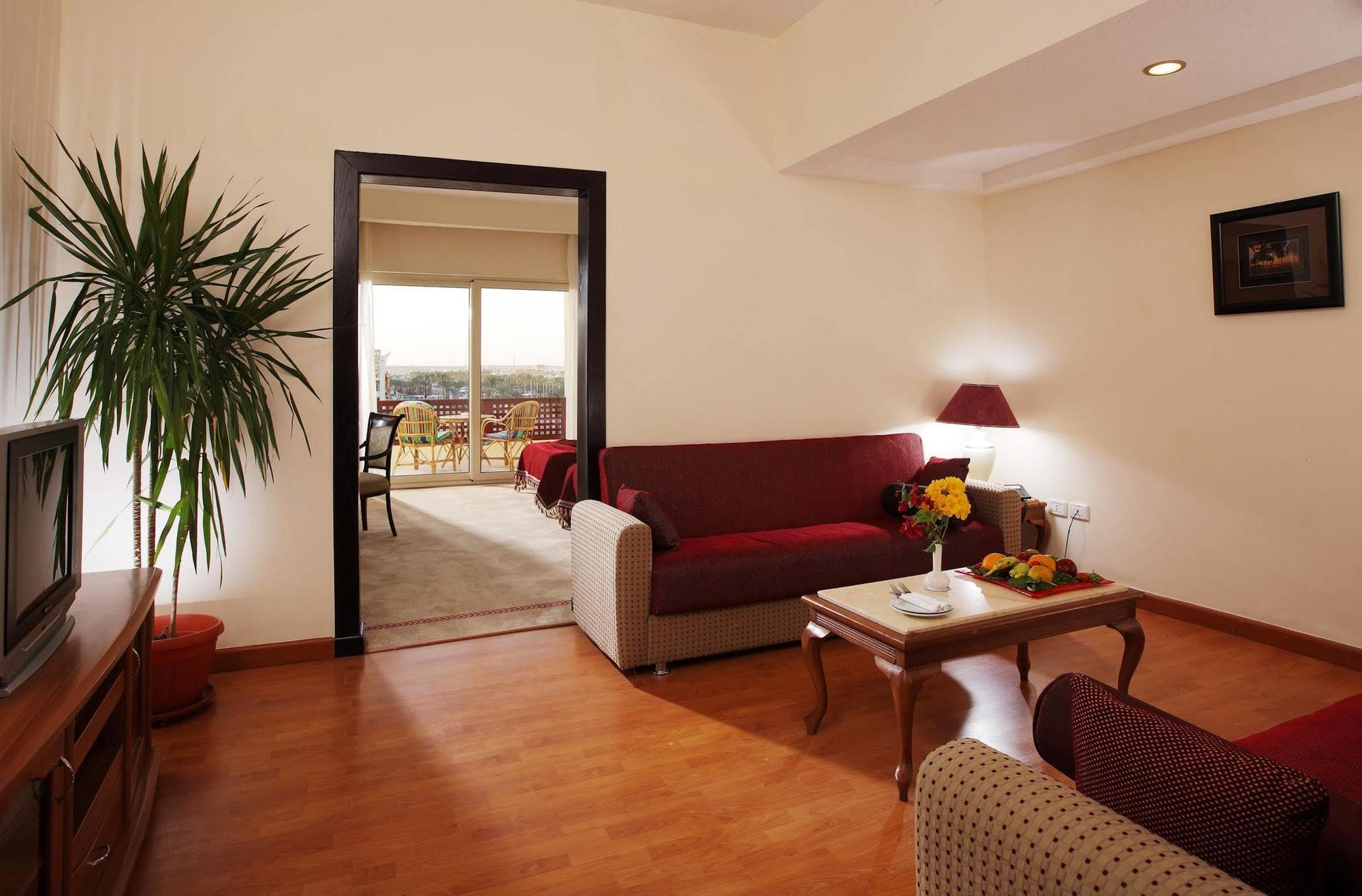 Golden 5 Sapphire Suites Hotel フルガダ エクステリア 写真